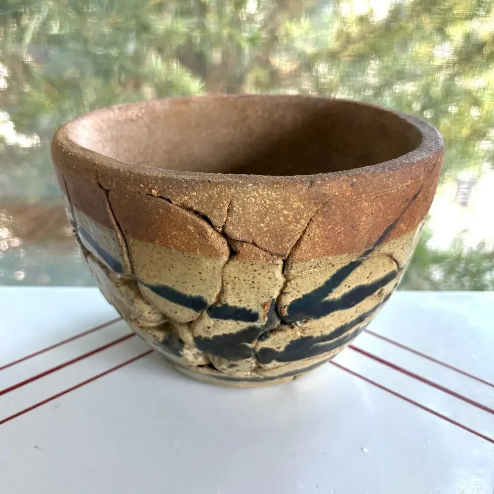 Vintage Studio Pottery Bowl Rustic Stoneware Heavy Textured Art Bowl - Picture 3 of 6